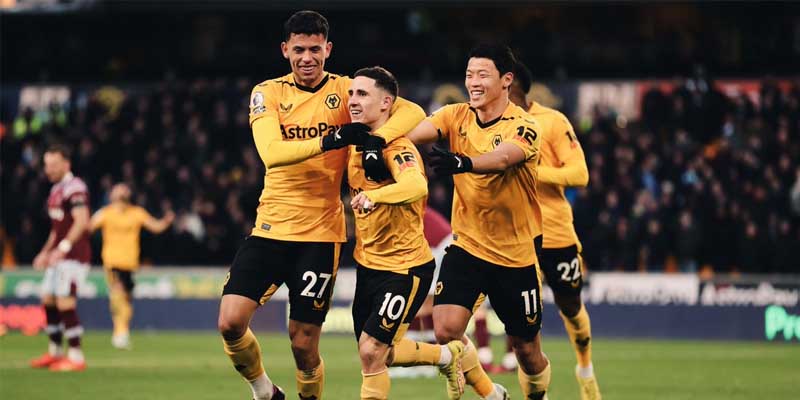 Wolverhampton Wanderers vs Liverpool FC
