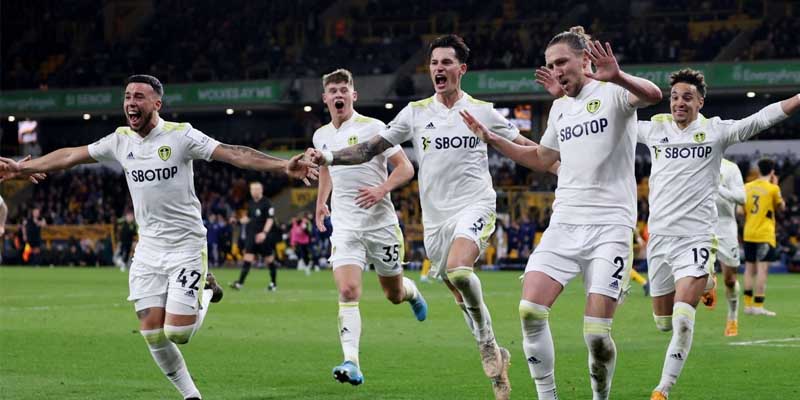Leeds United vs Manchester United 