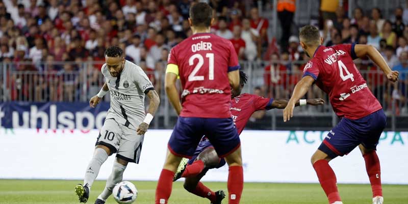 Paris Saint Germain vs Clermont 