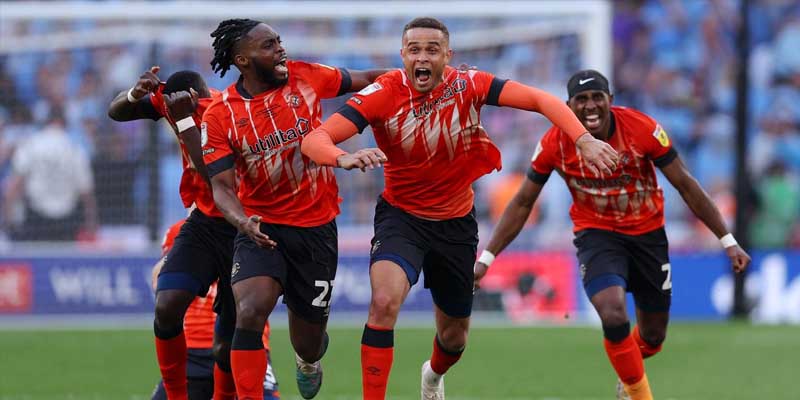 Manchester United vs Luton Town 