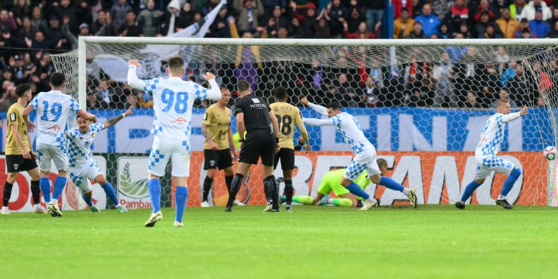 Corvinul Hunedoara vs Paks 
